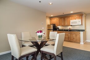 Water's Edge Resort & Spa