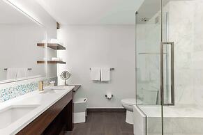 The Art Hotel Denver, Curio Collection by Hilton