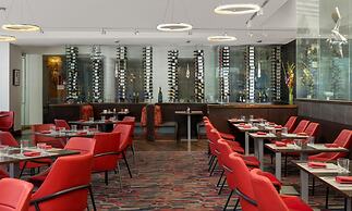 The Art Hotel Denver, Curio Collection by Hilton