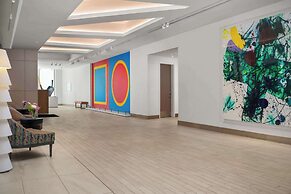 The Art Hotel Denver, Curio Collection by Hilton