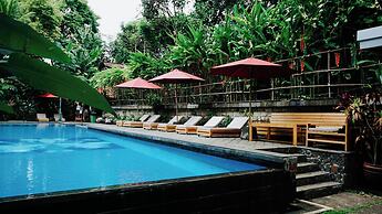 Kayu Arum Resort