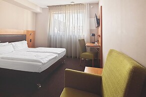 Garner Hotel Stuttgart - Zuffenhausen by IHG