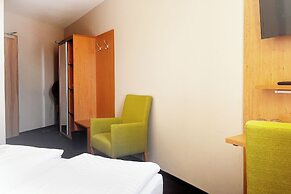 Garner Hotel Stuttgart - Zuffenhausen by IHG
