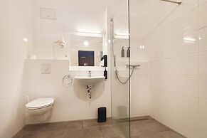 Garner Hotel Stuttgart - Zuffenhausen by IHG