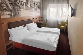 Garner Hotel Stuttgart - Zuffenhausen by IHG