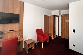 Garner Hotel Stuttgart - Zuffenhausen by IHG