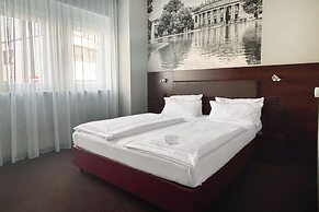 Garner Hotel Stuttgart - Zuffenhausen by IHG