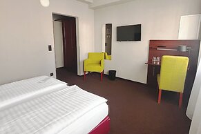 Garner Hotel Stuttgart - Zuffenhausen by IHG