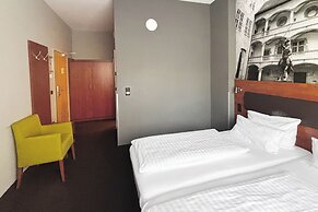 Garner Hotel Stuttgart - Zuffenhausen by IHG