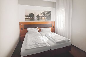 Garner Hotel Stuttgart - Zuffenhausen by IHG