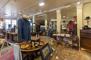 Lake Yellowstone Hotel & Cabins - Inside the Park