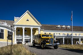 Lake Yellowstone Hotel & Cabins - Inside the Park