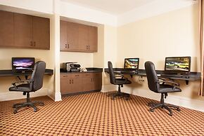 Lake Yellowstone Hotel & Cabins - Inside the Park