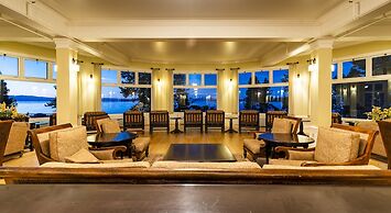 Lake Yellowstone Hotel & Cabins - Inside the Park