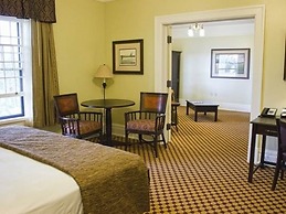 Lake Yellowstone Hotel & Cabins - Inside the Park