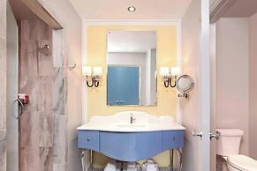 Grand Bohemian Charleston, Autograph Collection