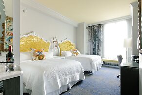 Grand Bohemian Charleston, Autograph Collection