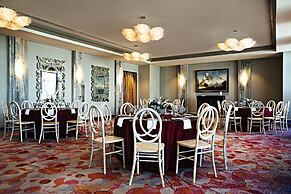 Grand Bohemian Charleston, Autograph Collection