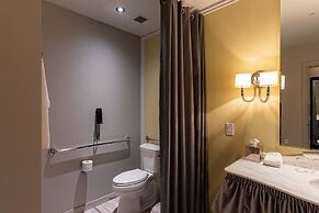 Grand Bohemian Charleston, Autograph Collection