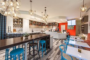 Grand Bohemian Charleston, Autograph Collection