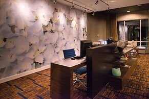 Courtyard Hot Springs