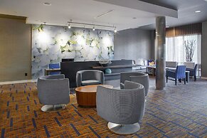 Courtyard Hot Springs