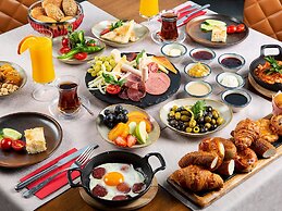 Mövenpick Hotel Istanbul Golden Horn