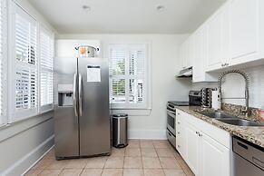 The Quarters on Spring