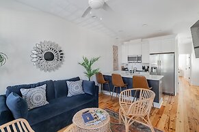 The Quarters on Spring