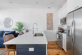 The Quarters on Spring