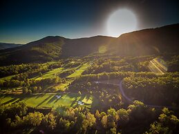 Bright's Creek Lodge