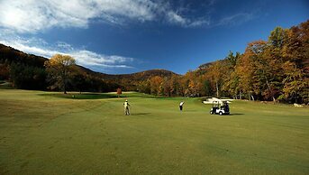 Bright's Creek Lodge