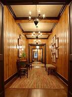 Bright's Creek Lodge