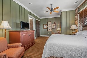 Bright's Creek Lodge