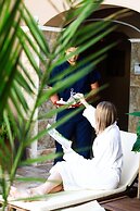 White Rock Castle Suite Hotel & SPA