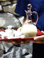 White Rock Castle Suite Hotel & SPA