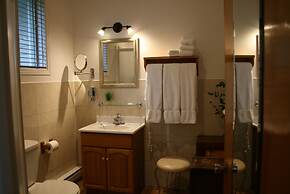 Auberge Presbytere Mont Lac-Vert