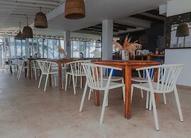 Hotel San Luis Beach House