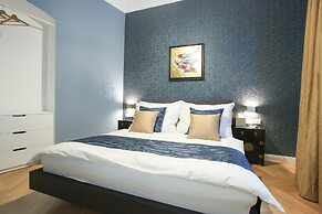 Pink Grapefruit City Condo