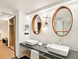 Le Tahiti by Pearl Resorts