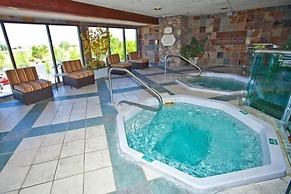 Carson Valley Motor Lodge & Suites