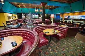 Carson Valley Motor Lodge & Suites