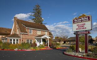 Carson Valley Motor Lodge & Suites