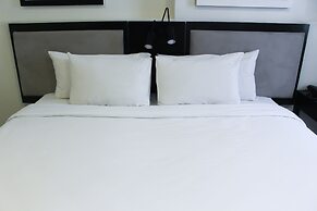 Summit Hotel Magnolia