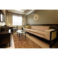 Summit Hotel Magnolia