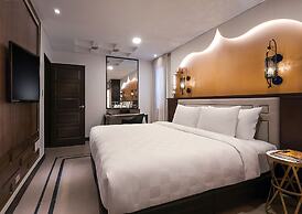 Summit Hotel Magnolia