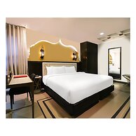 Summit Hotel Magnolia