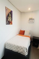 The Upperhouse Hotel – Boutique Stay with City & River Views