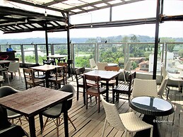 Upperhouse Hotel Formerly Pacifico Boutique by Hiverooms