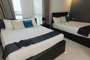The Upperhouse Hotel – Boutique Stay with City & River Views